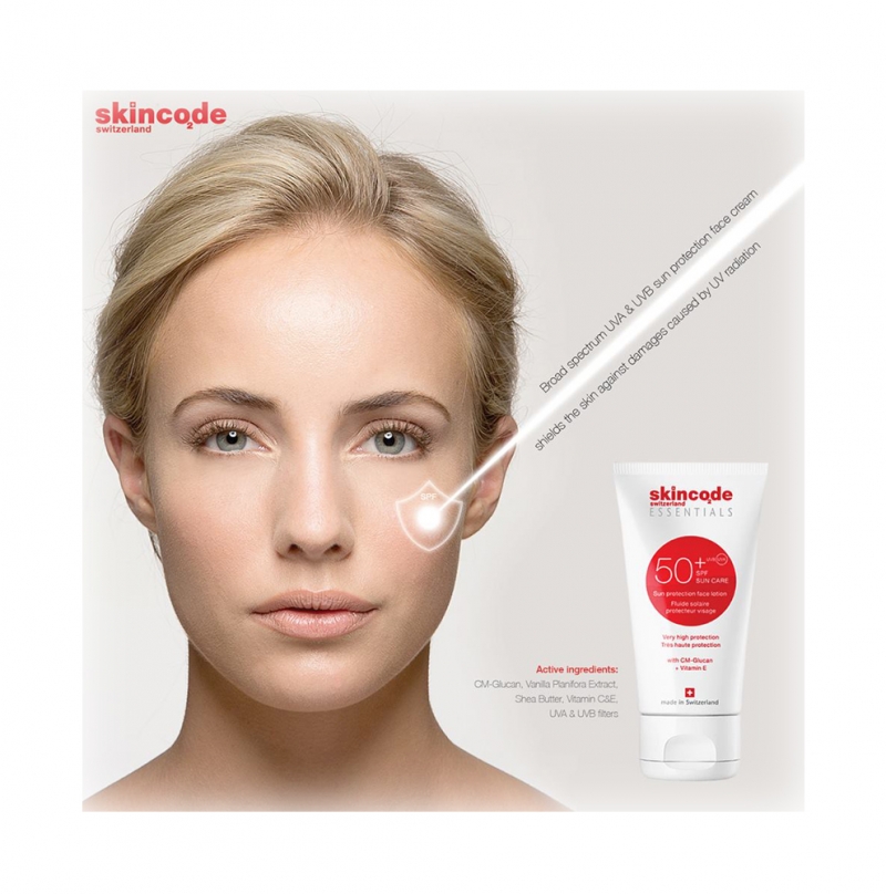 Nhũ tương chống nắng phổ rộng Skincode essential sun protection face lotion spf 50+